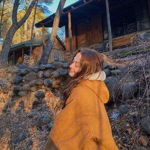 Meet your Posher, Eden